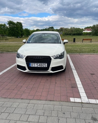 Audi A1 cena 25900 przebieg: 152719, rok produkcji 2011 z Tarnobrzeg małe 301